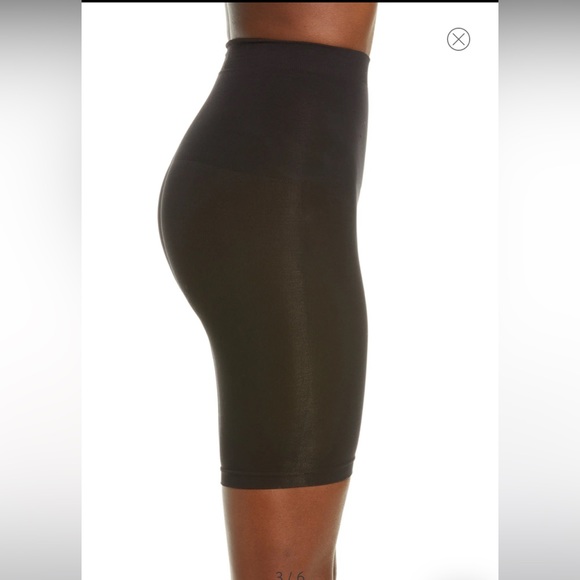 SKIMS | Core Control Mid Thigh Shorts - Picture 4 of 7